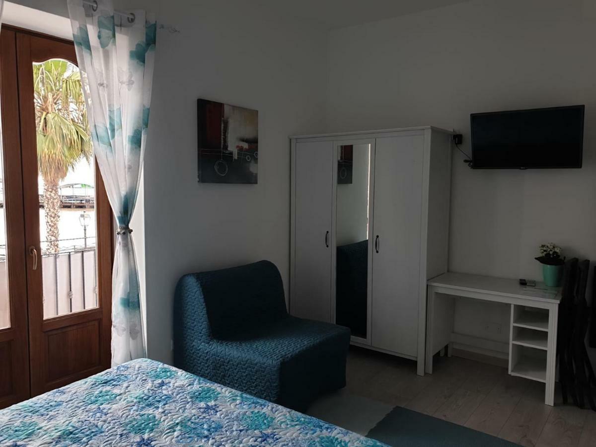 Deluxe Lipari Room المظهر الخارجي الصورة